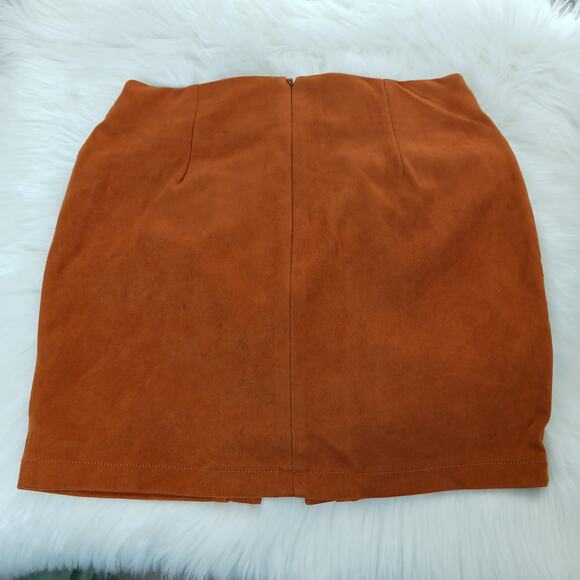 Haute Rogue Faux Suede Lace Up Skirt NWOT - Picture 3 of 8